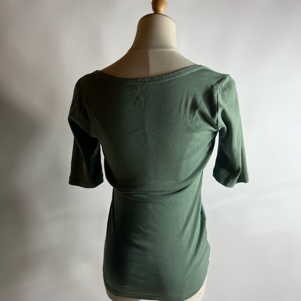J. CREW Perfect Fit Square Neck Half Sleeve Knit Top Olive Womens Small - Picture 3 of 6